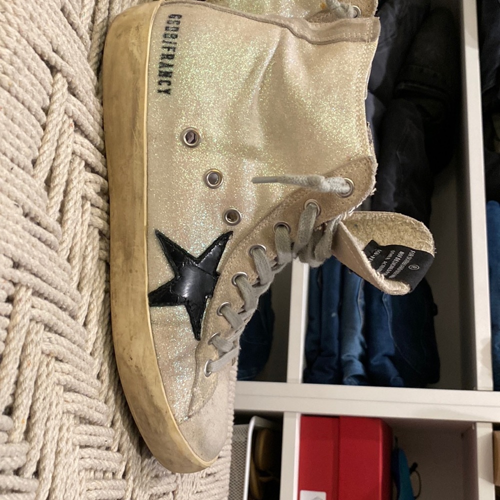 Golden Goose size 8 white glitter with navy